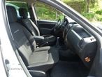 Dacia Duster 1.6 Laureate Euro5 - 23