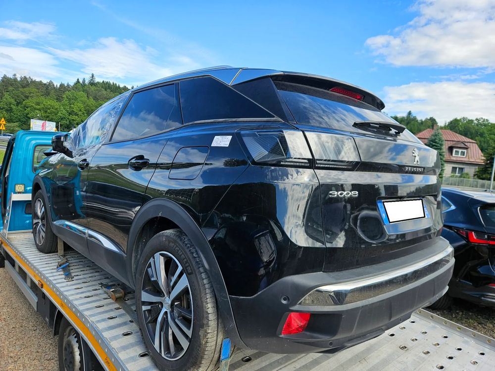 Peugeot 3008 II 1.6 PureTech Hybrid PHEV Active Pack S&S EAT8 2021