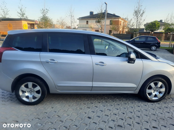 Peugeot 5008 e-HDI 115 ETG6 Stop&Start Allure - 15