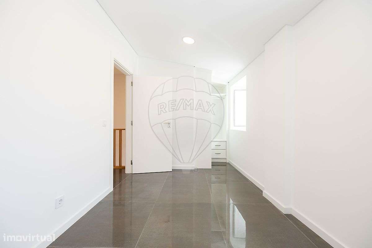 Moradia T2 para venda-10