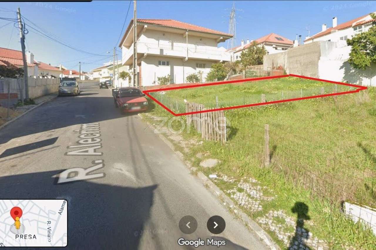 Terreno Urbano à Venda, Pontinha-10