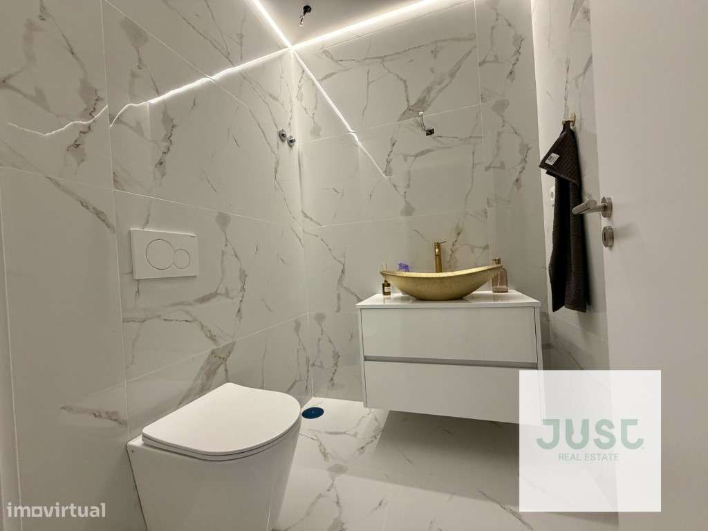 Moradia Terrea t3+ 1 com piscina-12