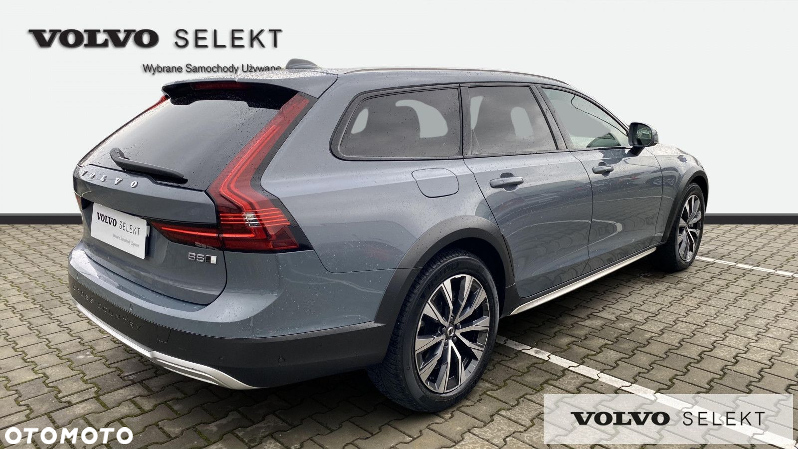 Volvo V90 Cross Country - 6