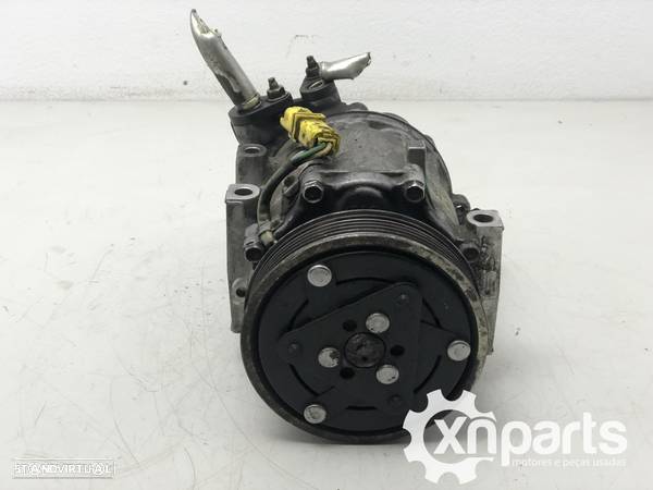 Compressor de ar condicionado Usado PEUGEOT 407 2.0 HDi | 06.09 - 12.10 REF. 96... - 2