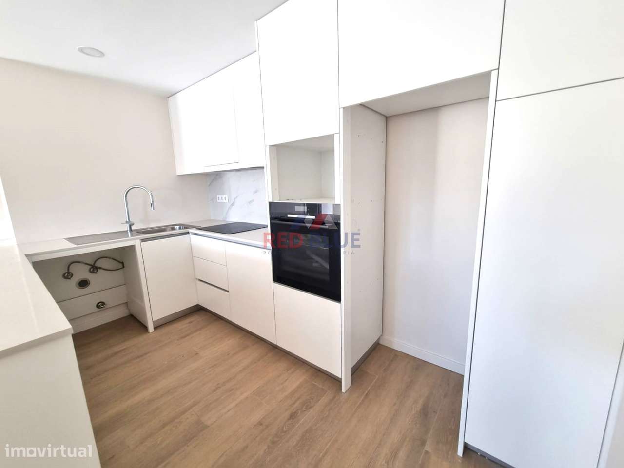 MORADIA T3, ARRENDAMENTO, APÚLIA - Grande imagem: 4/10