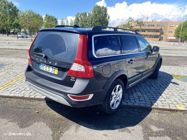 Volvo XC 70 D5 Summum - 4