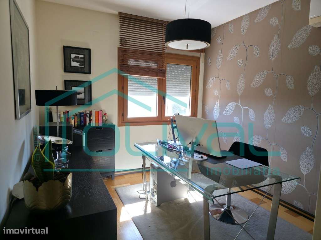 Magnífico T3 com BOX e arrecadação, em Vila Franca de Xira-12
