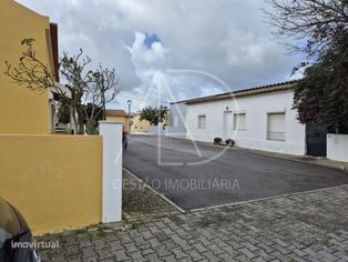 Moradia térrea T1 transformada em T3, completamente renovada - Grande imagem: 2/22