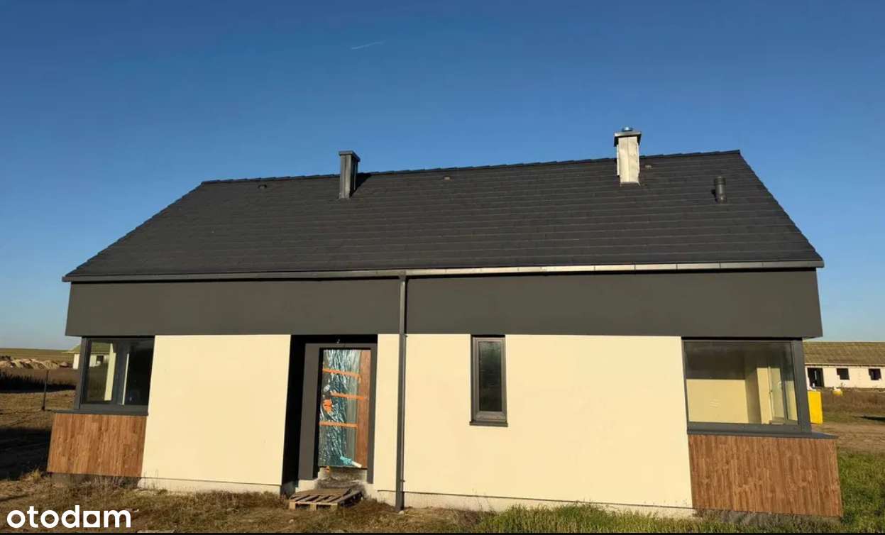 Dom wolnostojący od ręki klucze, asfalt, oświetlenie, ogrodzenie-11