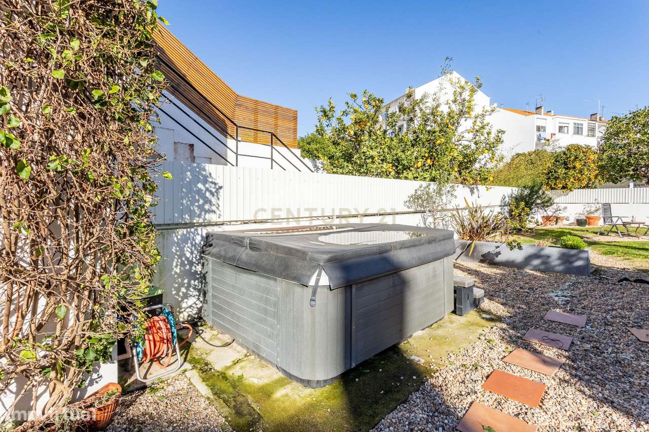 T2 remodelado com excelentes acabamentos em Alcochete-16