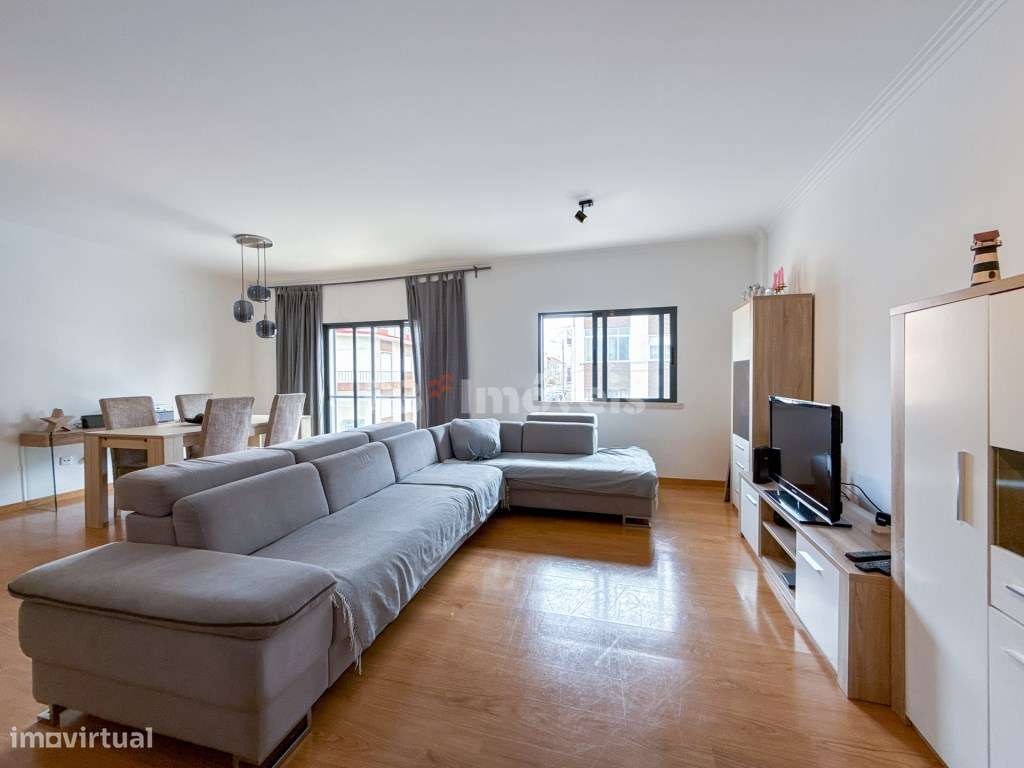 Apartamento T3- Com Garagem e Terraço - Grande imagem: 2/41