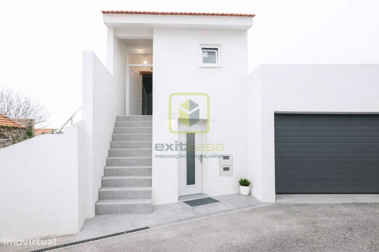 Andar moradia T2-24