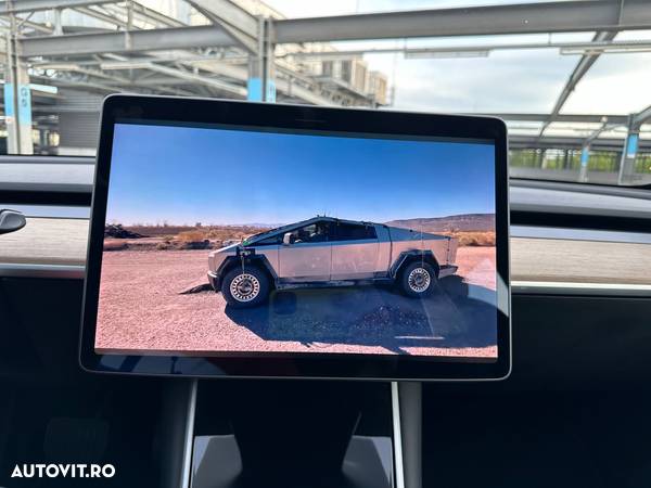 Tesla Model 3 AWD Dual Motor - 13