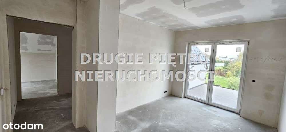 Segement z garażem i ogródkiem-6