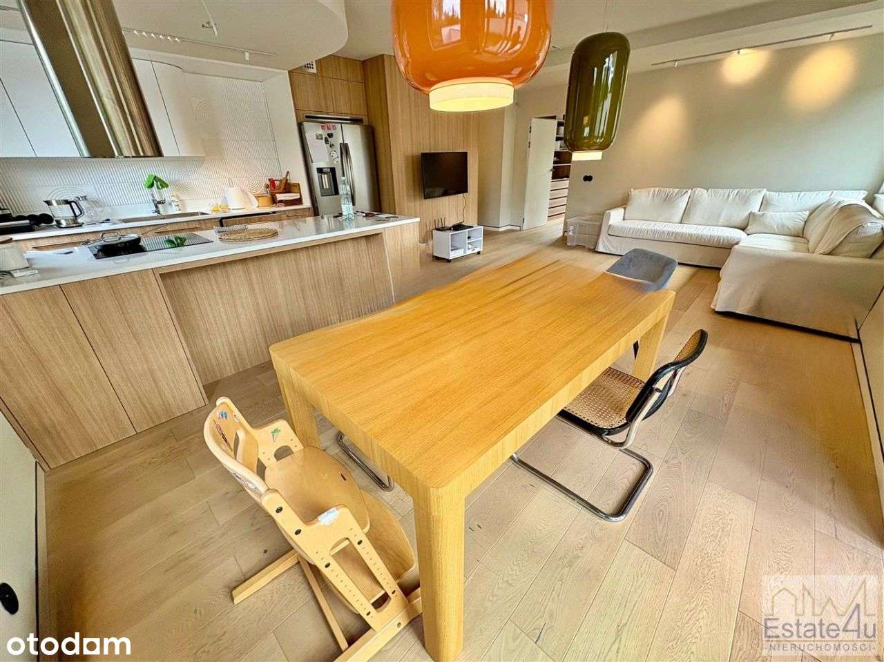 Jak dom, ogród, własny garaż, winda. Przytulne :)-3