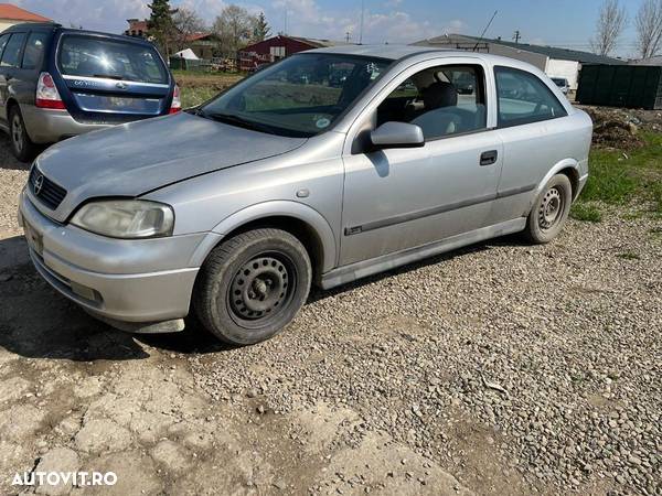 Dezmembrari Opel Astra G 1.2 Coupe benzina - 3