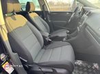 Volkswagen Golf 2.0 TDI DPF Comfortline - 19