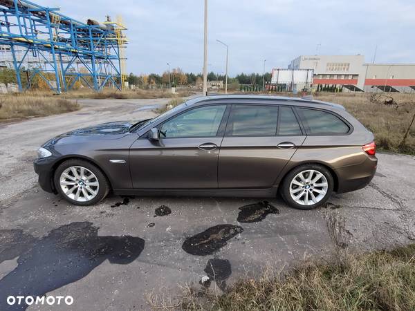 BMW Seria 5 530d Touring - 18