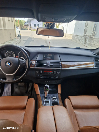 BMW X6 xDrive40d - 2