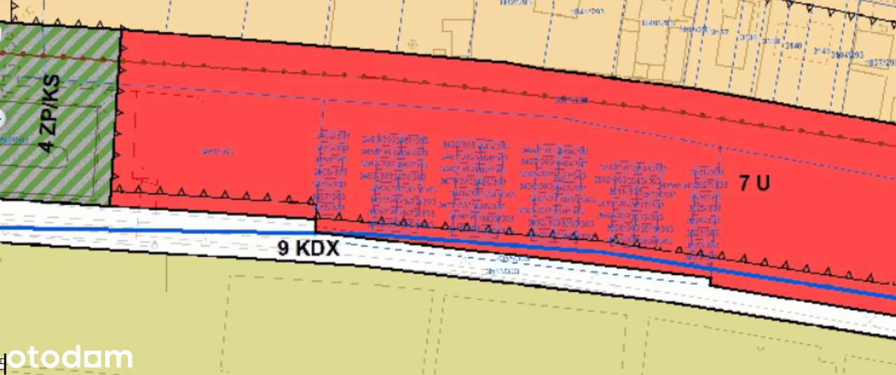 Działka inwestycyjna 3788 m2 w tym 77 działek pod garaże po 19 m2-1