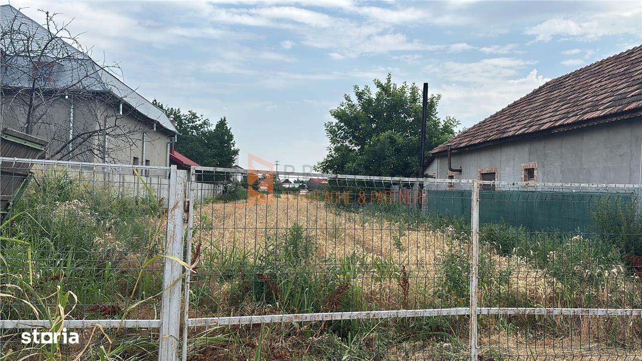 Teren intravilan zona Potoceni - Imagine principală: 1/1