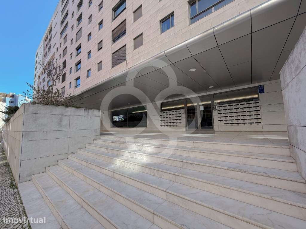 T2 no Parque das Nações | 2 lugares Parqueamento e arrecadação Segu...-14