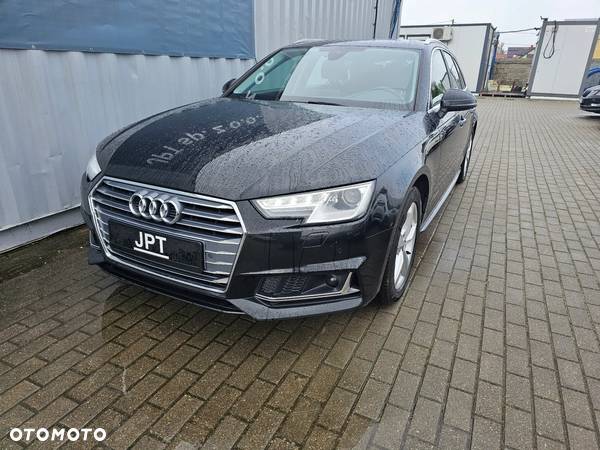 Audi A4 35 TFSI mHEV S tronic - 2