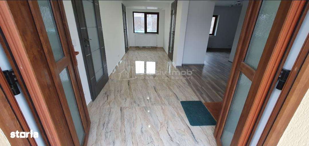 Casa - 2 apartamente - Rasnov-8