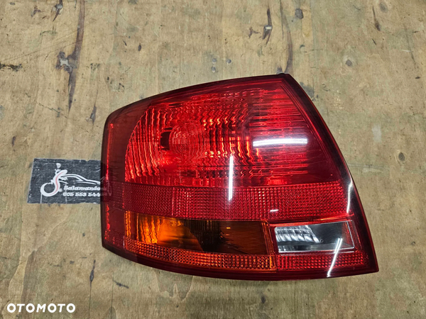 Lampa Lampy Tyl Tylna Prawa Lewa na w Blotnik AUDI A4 B7 Kombi Avant - 7