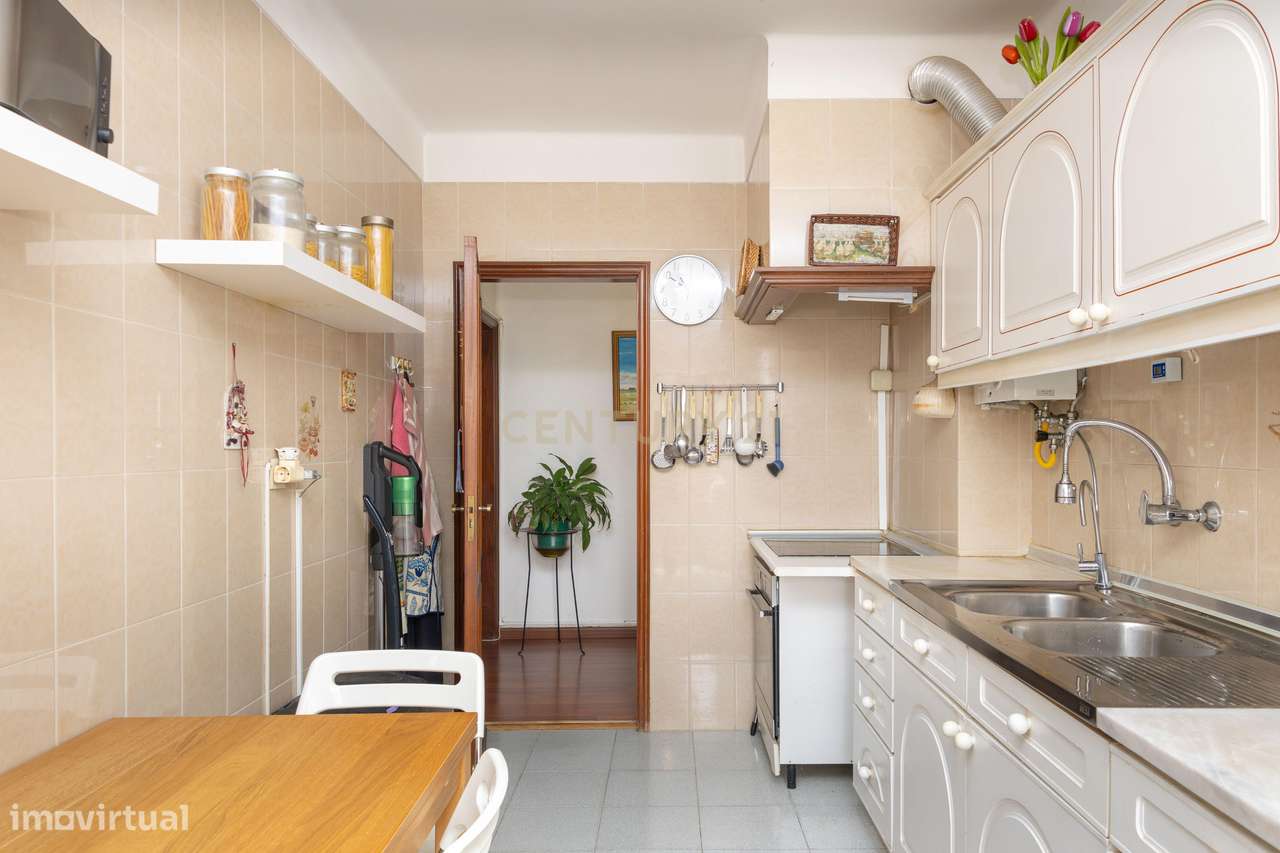Apartamento T3+1 Duplex   Costa da Guia- Cascais-11