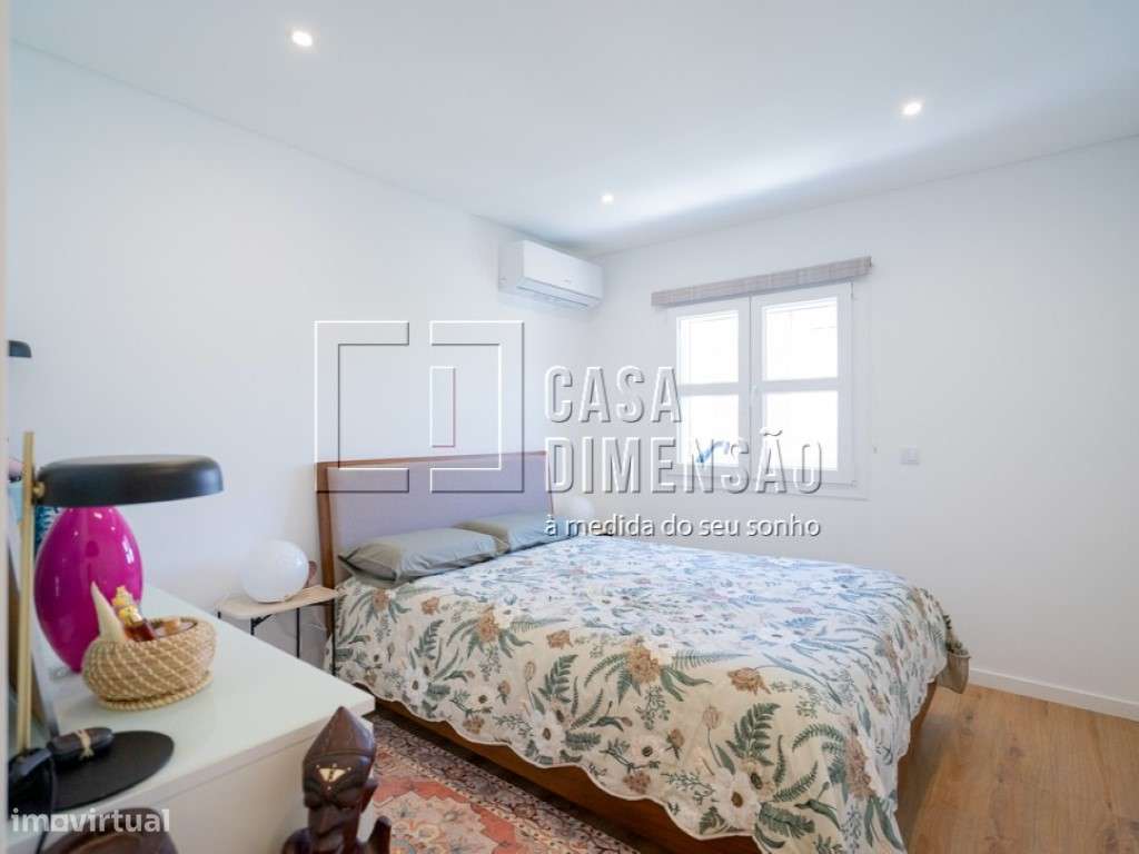 Apartamento de tipologia T2 na Serra de Carnaxide, com Garagem BOX,...-31