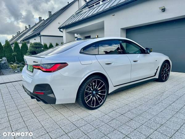 BMW i4 M50 - 16