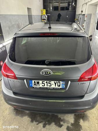 Kia Venga 1.4 CRDi 90 Attract - 7