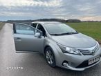 Toyota Avensis Combi 2.0 D-4D Executive - 7