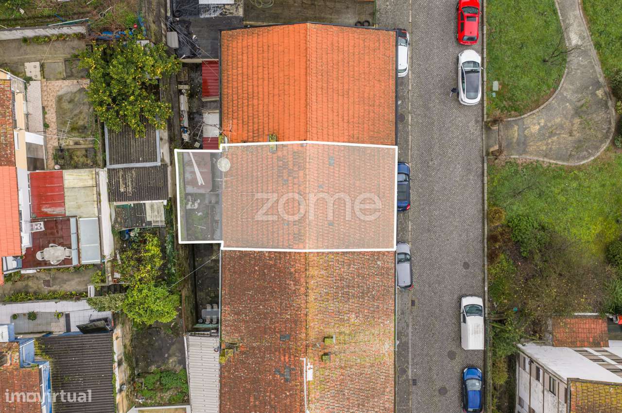 Prédio de uso misto para venda - Grande imagem: 3/27