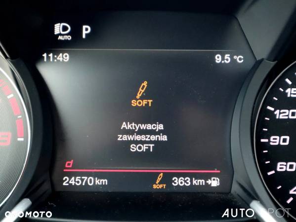 Alfa Romeo Giulia 2.9 Bi Turbo V6 Quadrifoglio - 26