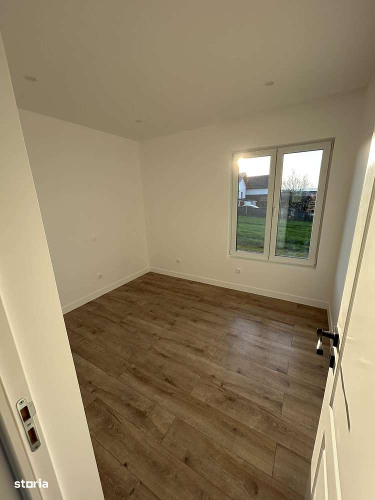 Casă nouă, pe un singur nivel – stil mediteranean – Dumbrăvița-5