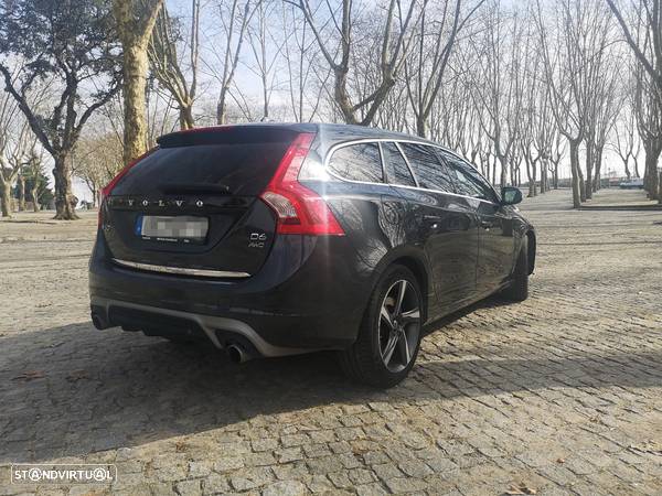 Volvo V60 2.4 D6 R-Design Sum.AWD Phev - 16