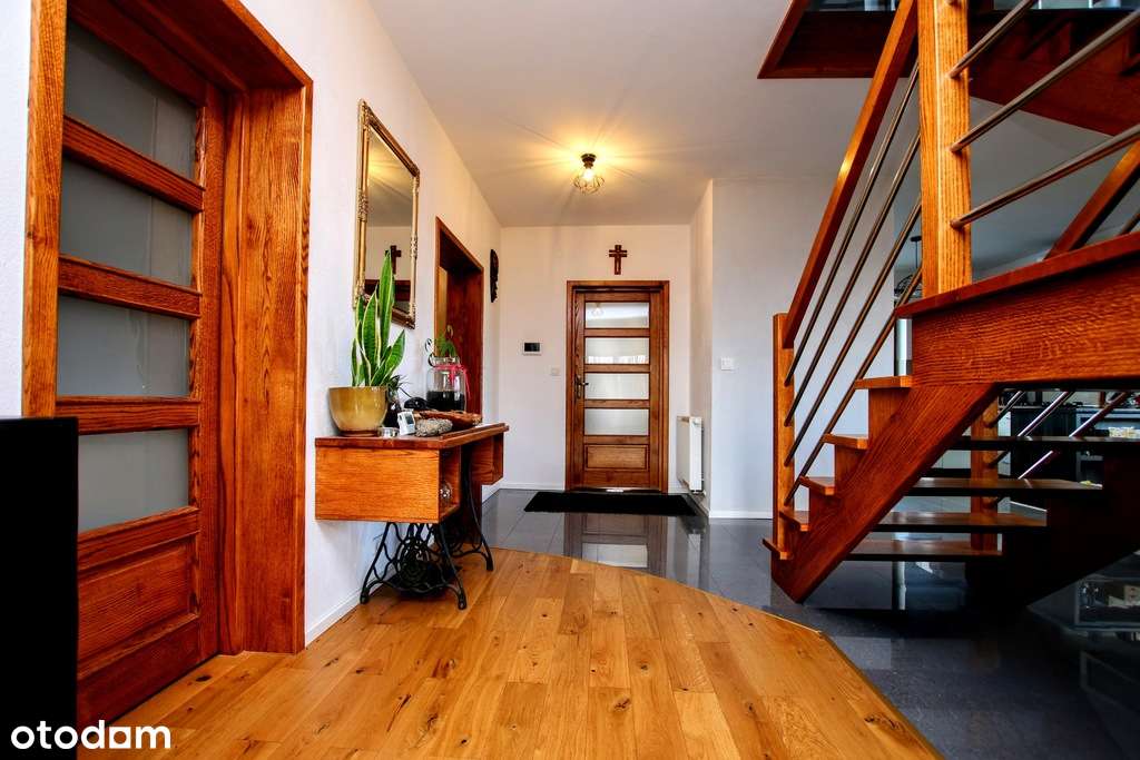 stylowy dom, duża działka, zaciszna okolica - Pełny obrazek: 3/20