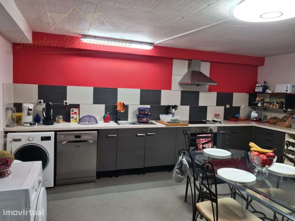 Fantástica Moradia T5 com terreno de 5200m2 - Grande imagem: 4/41