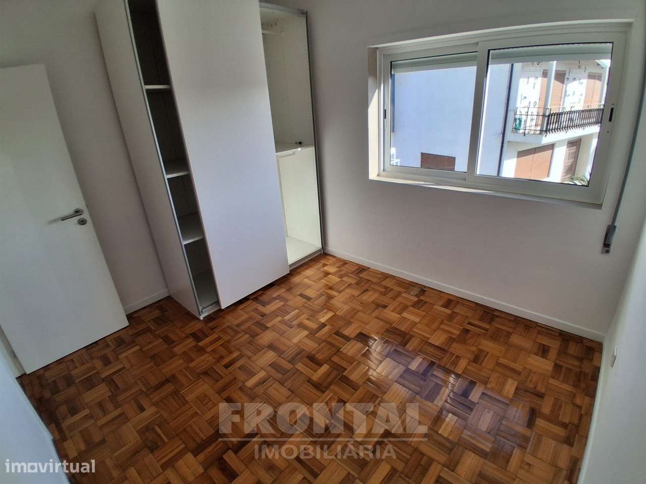 Andar Moradia T3 Renovado com Garagem | São Cosme, Gondomar-11