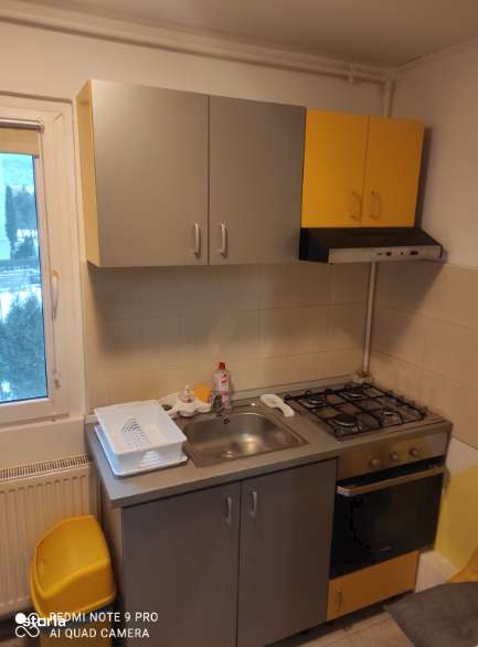 Vanzare garsoniera decomandata ,etaj intermediar Astra - Soarelui-1