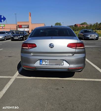 Volkswagen Passat - 6