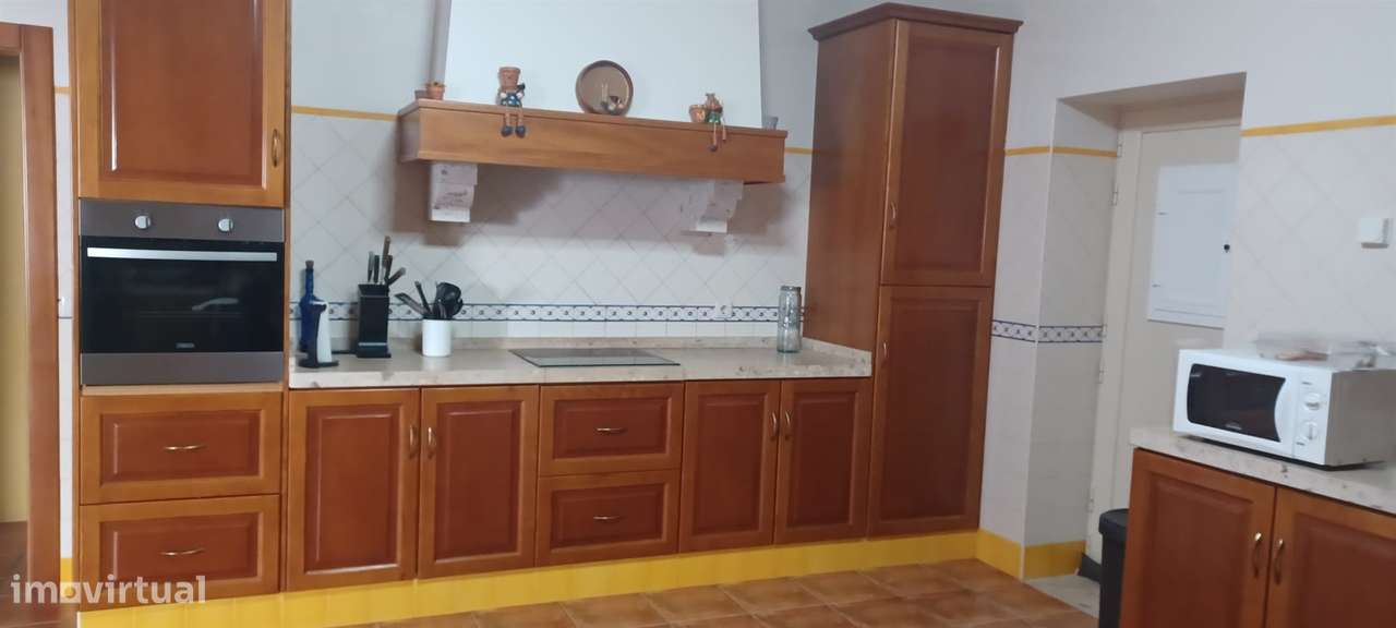 Moradia T4 Exclusiva na Meia Via, Torres Novas-14