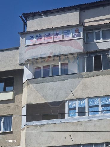 Apartament cu 3 camere de vânzare în zona Stefan cel Mare-2
