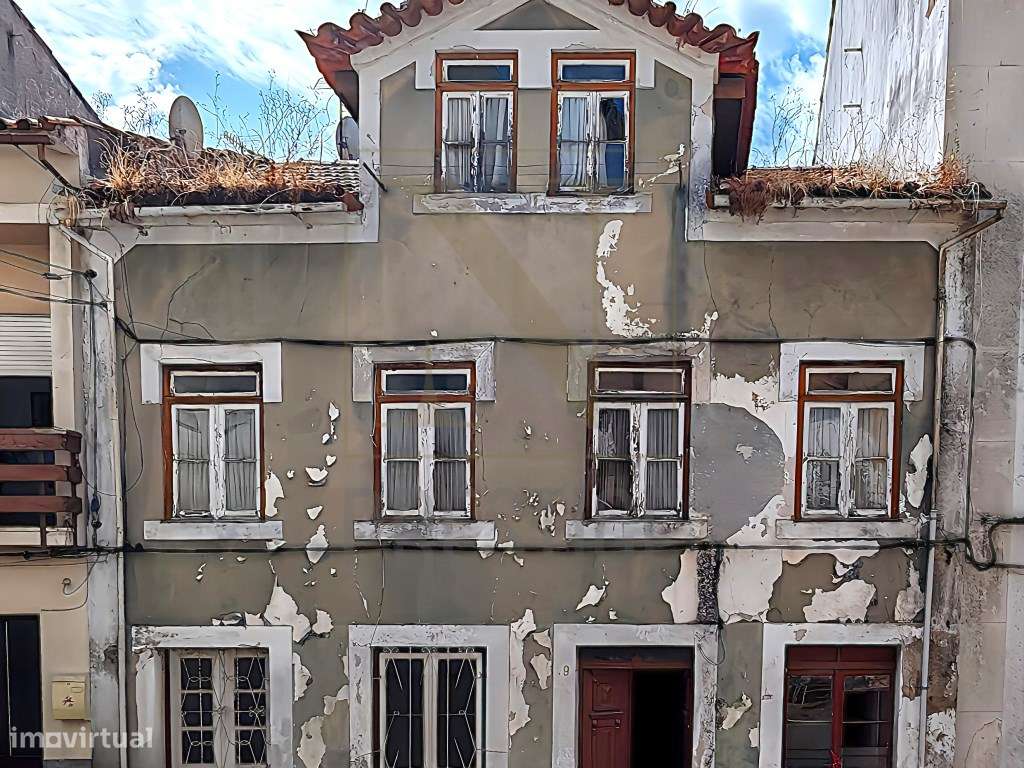 Moradia T12 em Arganil - Grande imagem: 2/9