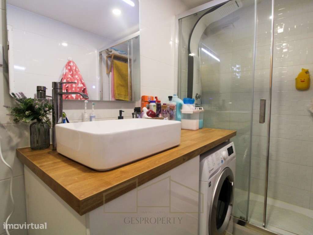 Apartamento T3 no Laranjeiro-14