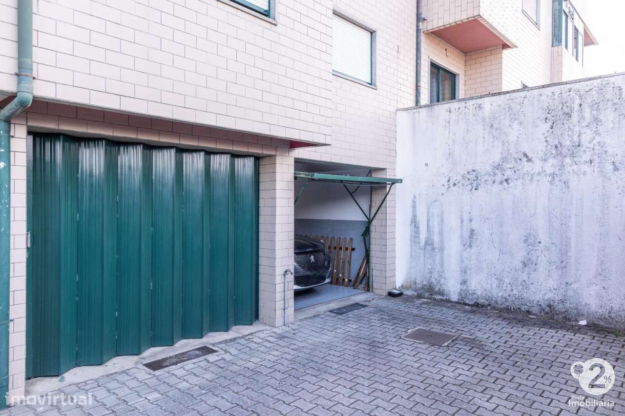 Apartamento T4 com terraço em Rio Tinto-31