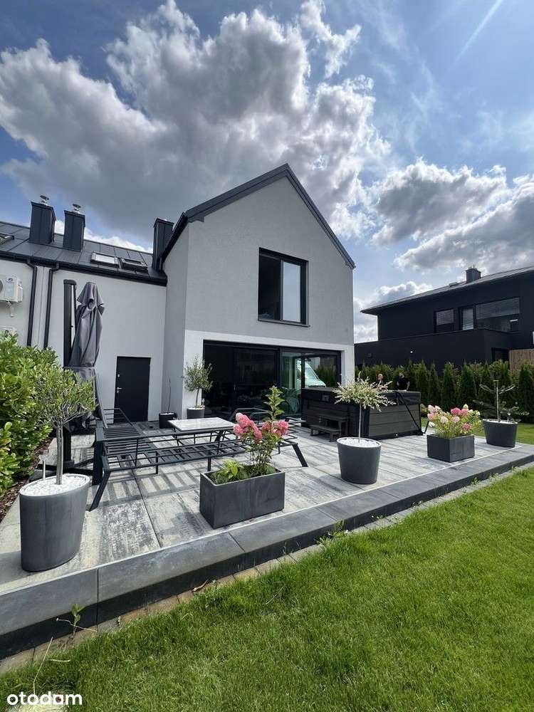 Bliźniak 146m2 / 4 pokoje / ogródek / Żelechów-1