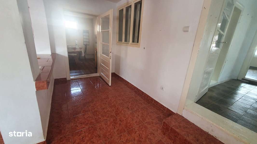 Vand casa 4 camere in Vladimirescu - ID : RH-30643-property - Imagine principală: 3/20
